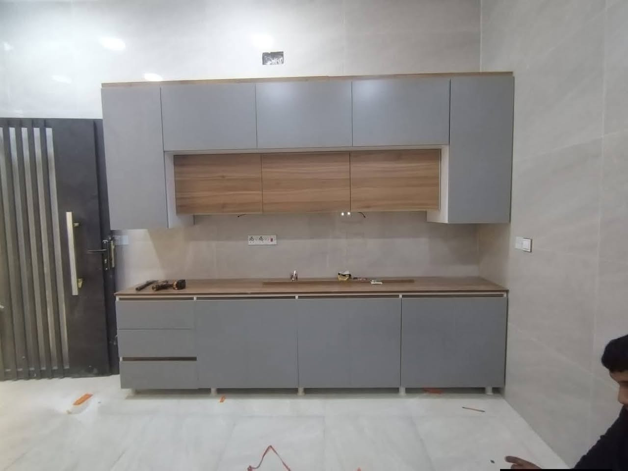 معرض الفهد للكاونترات الحديثة.

تصميم وتنفيذ جميع أنواع الكاونترات الخشبية MDF – HDF بجودة عالية ولمسات عصرية.
للطلب والاستفسار يرجى التواصل عبر الرسائل.

واتس اب ***********
