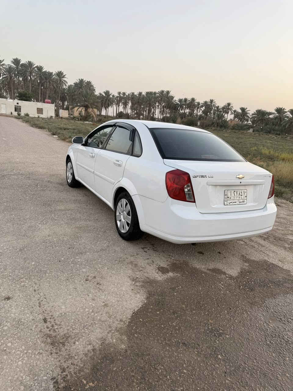 السلام عليكم اوبترا للبيع 2011 سنويه لل 28 السياره بيه جاملغ امبدل صوب السدر بدون ضربع بس دحجه بي بارد وبدلته جاهزه لاخر حبابه تبريد ثلج حداديه مكينه كير كله جديد وجاهزه الاتصال ***********. المكان نحف كوفه
