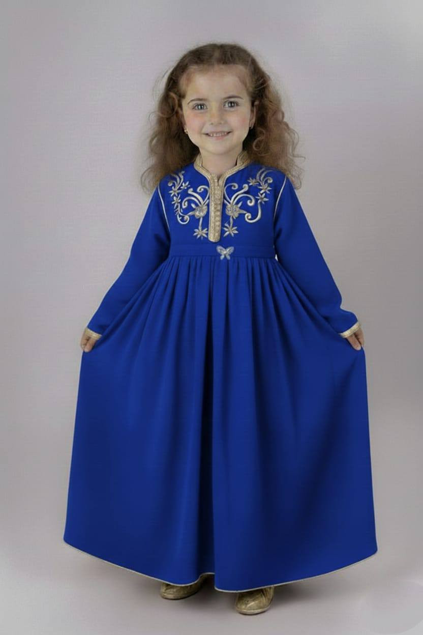 نقدم لكم 
قفطان  للبنوتات الصغار 👩🏻‍💼  على شكل robe  💃🏻  مع الحزام بالطرزة  و العقاد من نوع الرفيع 😍
👍 توب كريب روزا
 
👍بالنسبة للطول قفطان 
🌹المقاسات :
 👈 4-5-6  سنوات  طول84 cm 

 👈 7-8-9 سنوات  طول 90

 👈10-11-12 سنوات  طول 100


**إذا كنت صاحب هذا الإعلان وتريد حذفه لأي سبب، رجاءا أرسل رسالة إلى الدعم الفني**