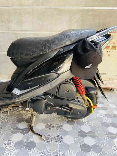 ماكس عدلة للبيع 
كلها ختم واحد مكينة ٤٩ بلاد ممفتوحة جيب فيتر وافحص سعر 700 وبيها مجال حك جيتك. 
المكان ديالى بعقوبة قريب ع فلكة الأمين وياها ورقة بس ما اعرف شنو الاستفسار على رقم ***********
