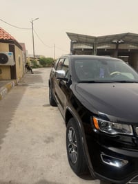 جيب لمتد 2022  وارد امريكي  ماشيه 21 الف مكينه گير اكسل على بلاد  سيار...