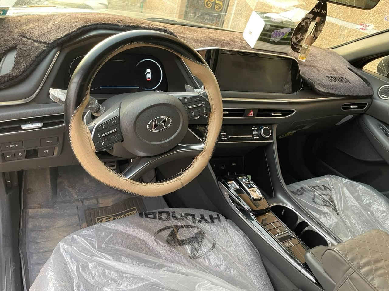 سوناته للبيع مديل ٢٠ فول سياره سياره كفاله طابه تعمل وتسير كهرباءيات كير مكينه تبريد حداد كله كفاله وجاهز السعر ١٥٠ وبي مجال رقم الهاتف *********** رقم الثاني*********** البصرة, العراق
