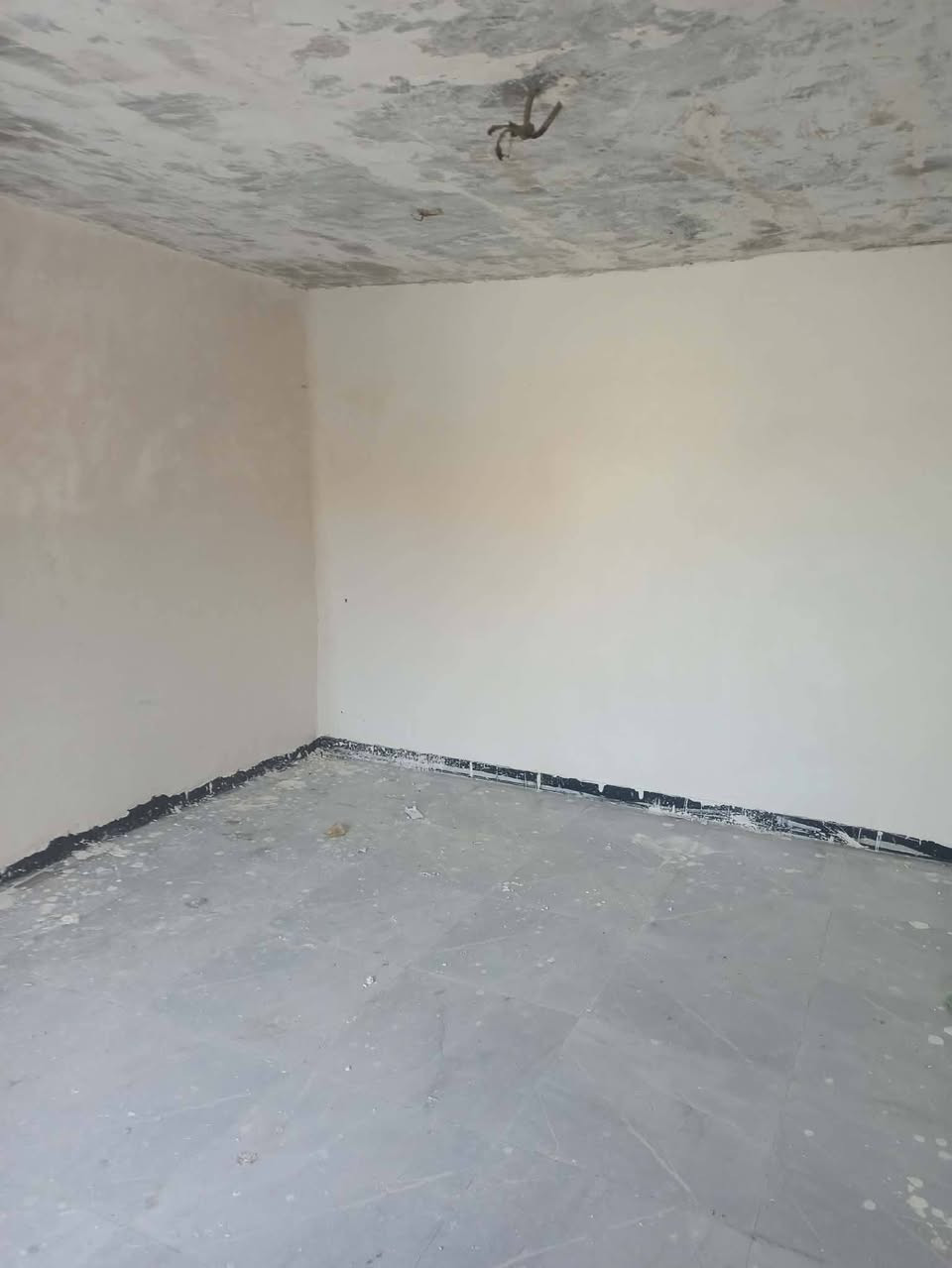 ⛔بيت زراعي 
⛔منطقة المهيديه مقابيل العمارات مساحة 150متر بنا طابوك عرض الشارع 10متر السعر 30وبيه مجال 

***********
واتساب
@mqaqas دايركت
