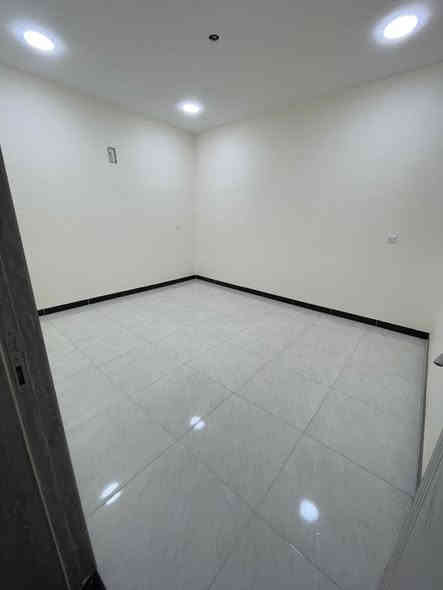 هاشتاك ايجار في السيديه شقه طلاب او موصفين تحتوي ع ثنين غرف نوم صاله  مطبخ خدمات  
***********
