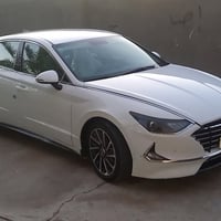 سوناتا خليجي موديل 23رقم ب26270903غداد ماشيه ٣٨ سيارة فول ماعدا الفتحه...