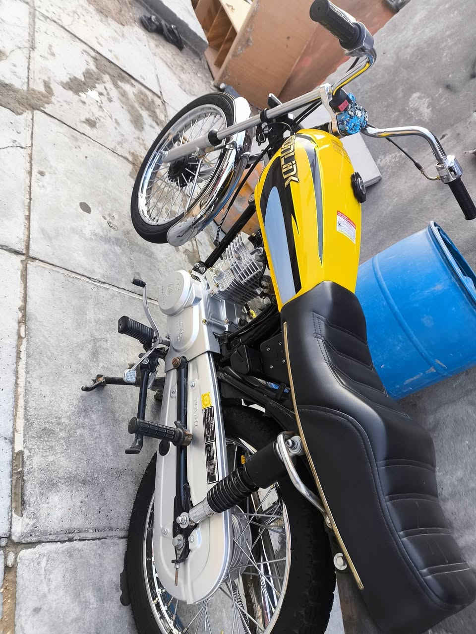 للبيع نامه اوراق اصولي وكيل نوفل شاصي 19 صاله شهرين من معمره السعر خاص
الرقم ***********
