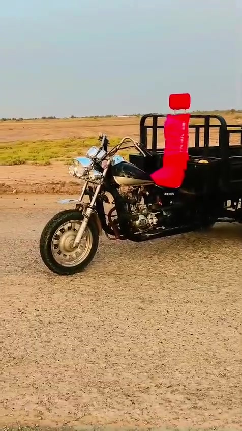 ستوته كلك كلك  مكفول من سرقه شاصي مكفول محرك صوته ناعم كربايات شغاله ماعازه شي لايت وعدادات جدد سعر خاص ول موشراي لا تعبني فدوه دز طلب وتعال وتدلل رقم ***********واساب متواجد وفيس متواجد
