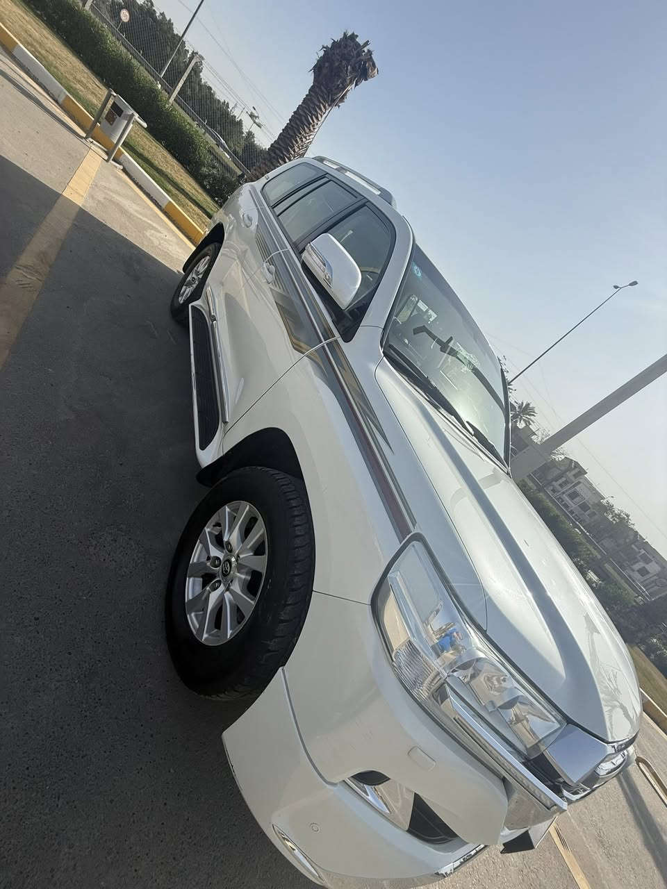 السلام عليكم
لاندكروز GXR V6 فطيم 2016 سياره ماشيه 122 
رقم بغداد صبغ جاملغ خلفي فقط الباقي كفاله عامه 
العنوان بغداد الغزاليه 
***********
