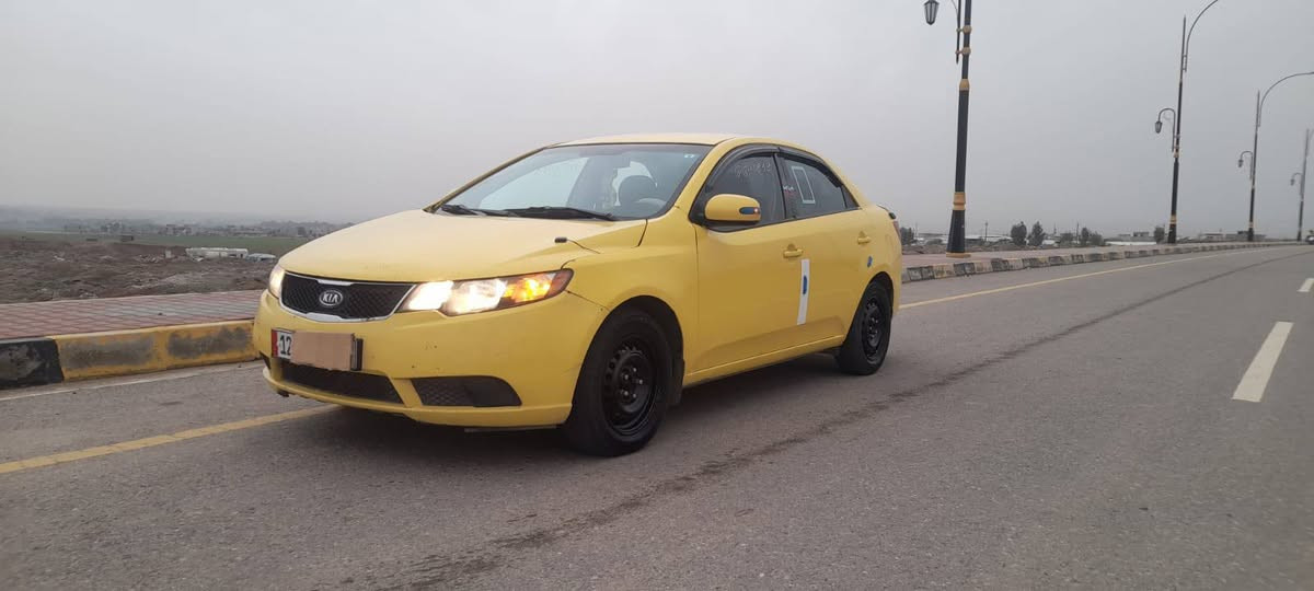 للبيع... كيا فورتي 2010 الضرر جاملق امامي جهة اليسار بيه داخل، رقم جديد شرط التحويل غرامات وهيأه مدفوع ***********
