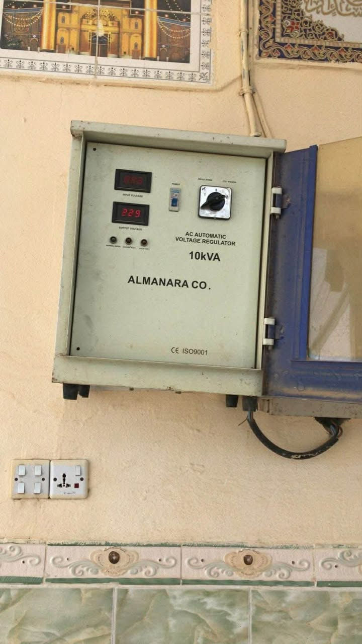 رافعه المنار للبيع 10KvA
مكان ديالى الخالص 
250 بيها مجال


**إذا كنت صاحب هذا الإعلان وتريد حذفه لأي سبب، رجاءا أرسل رسالة إلى الدعم الفني**