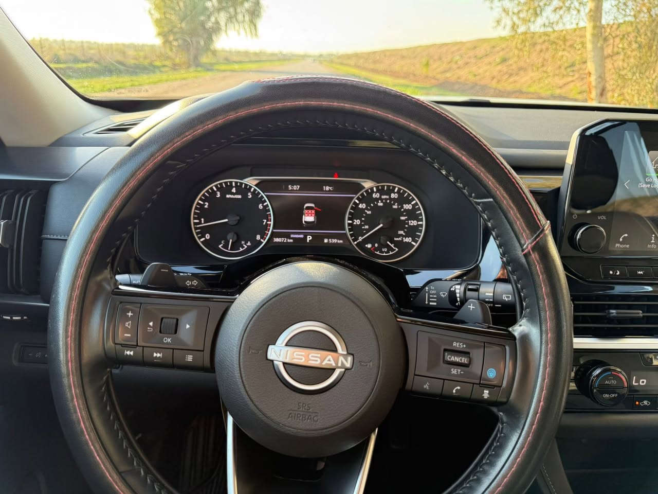 ‏Nissan Pathfinder SL✅
✅موديل  2023

✅محرك 6V    3500

✅اللون ابيض مميز سقف اسود بلادي 

✅عداد المسافة 38  الف 

✅رادار امامي (تحديد مسار)

✅رادار جانبي (نقاط عمياء)

✅رادار خلفي (تحذير من الاصطدام)

✅كاميرات 360°

✅كشنات جلد تدفئة 

✅بردات خلفية

✅شاشة كبيرة لمس+كاميرا

🔴 بدون دواخل بدون شاصي كما في الصور

السعر//310

مكان السياره صلاح الدين قضاء بلد 

***********
