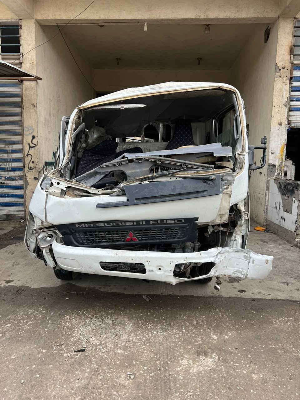 السلام عليكم
للبيع كنتر موديل ٢٠١٢
رقم اربيل نكليزي
السياره شغاله 
ابيع عله وضعهه
مكان السياره بغداد 
المشتل 
***********
