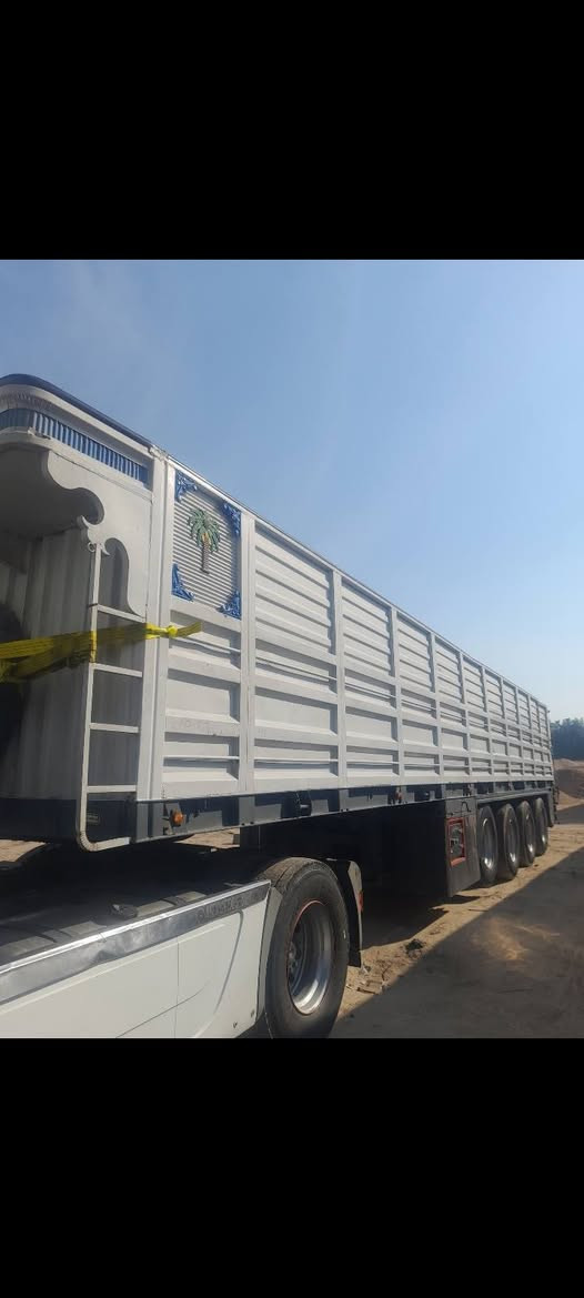 عربانه جناب للبيع السعر (١٣٠) ورقه وبي مجال (***********)
(***********)عمل موصل شاصي مكفوله 14 محلي دناكير صيني 14 طول 12 ونص تخم تايرات 4 محاور 3 شريط والرابع جوبلس ارتفاع 160 جاهزة للعمل مكاني النجف شارع معمل سمنت كوفه
