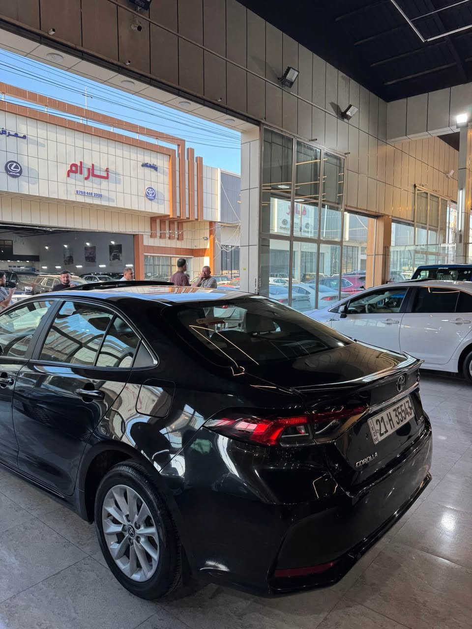 corrolla 2022 xaliji
کرۆلای خەلیجی رەش ١٠٠هەزار کم رۆیشتیە بێ سبوخ بێ لێدران یەک جێی pdr فول فول سلایت ئاوێنە شەفت گێچ ئەلیکترۆنی ٣ جۆری لێخوڕین سپۆرت و نۆرمال ئیکۆ
تحویل و غرامە و گێر و مەکینە بە شەرت 
*********** أربيل, العراق
