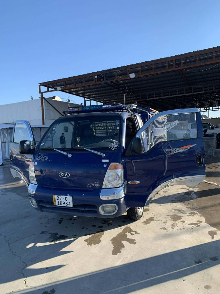 کیا مودیل 2009
سێ هەزار  پەمپو نۆزل عادی 
دەعمولێدراوی نیە 
جێ جێی سبوخە 
سنوەی و ژینگەی نوێیە 
گێرومکینە بەشەرت 
سحری 96مجال
شوین هەولێر باداوە
ژمارە موبایل  *********** أربيل, العراق
