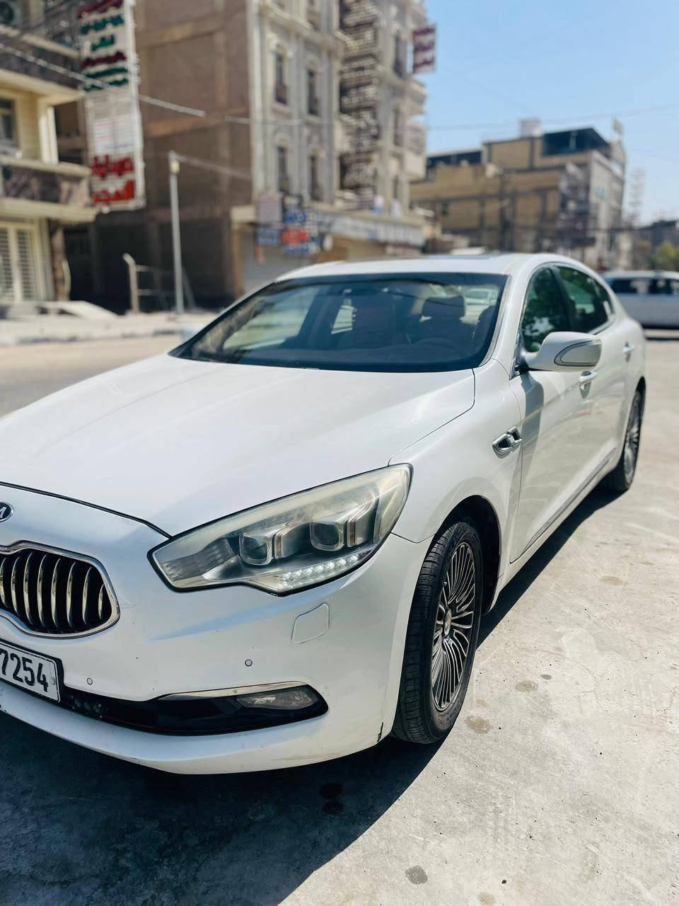 كيه كوريس 2014 خليجي
فئه ثانيه المرغوبه فول موصفات واحد على واحدVip

محرك 3800.  6vكير 8نمر 

رقم كربلاء سنويه لحد 29 

تحكمات ستيران +مثبت سرعه +مايكرو حساسات امامي خلفي لايت دور زنون بلادي 

هايند بريك بصمه 

العنون ميسان
السعر 145
***********
