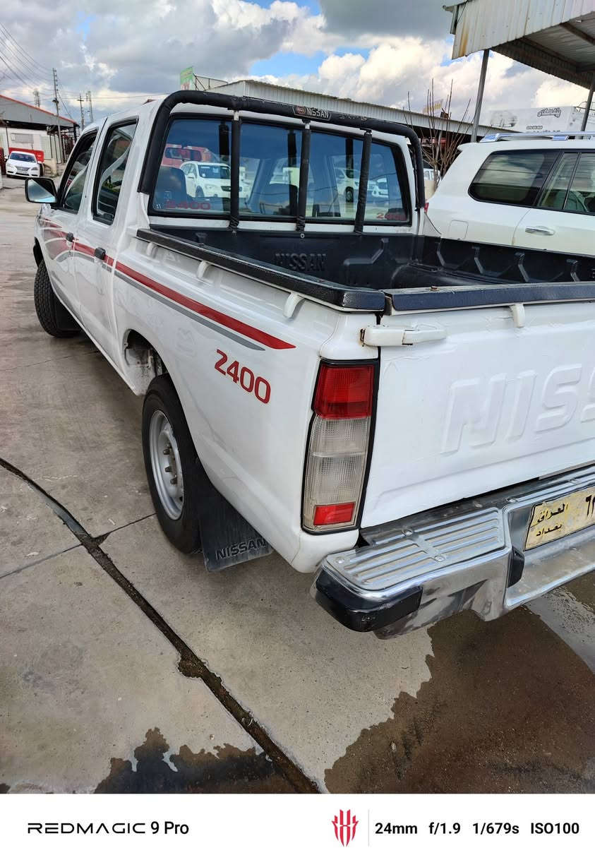 نیسان پیکاب 2001
ئاڕمی پلاستیکی  سلیمانی
شوێن سلیمانی
سیعری 89$
***********
