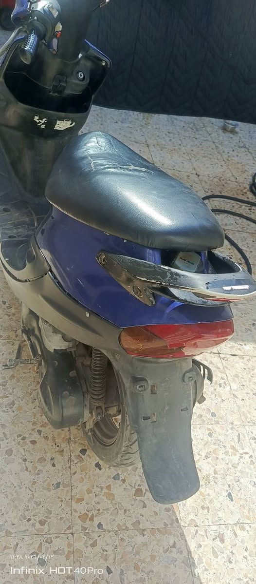 السلام عليكم دراجه للبيع ياماها مفتوحه كهربائياتها شغاله فقط شغاله هندر السعر 300
***********
