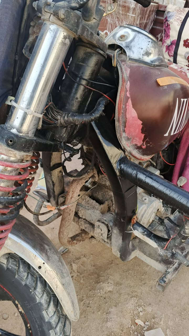 سلام عليكم 
من رخصت صاحب الكروب 
ستوته جمره موديل 2013 
محرك جمره 22 /ستوته علا كد الحال تمشي حال بيها رقم وسنوية الماني راعيها بلقادسية اخذك اله
هذا رقم راسلني وبيك خير وتدلل ***********
