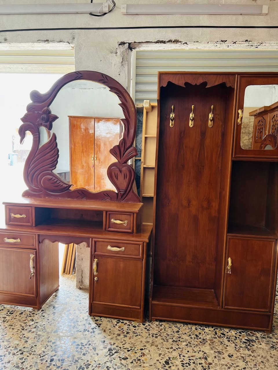 غرفه ام  الخمسه ملحق مستخدمه سعر550بغداد مدينه صدر واتساب *********** اكو توصيل 🚚.
