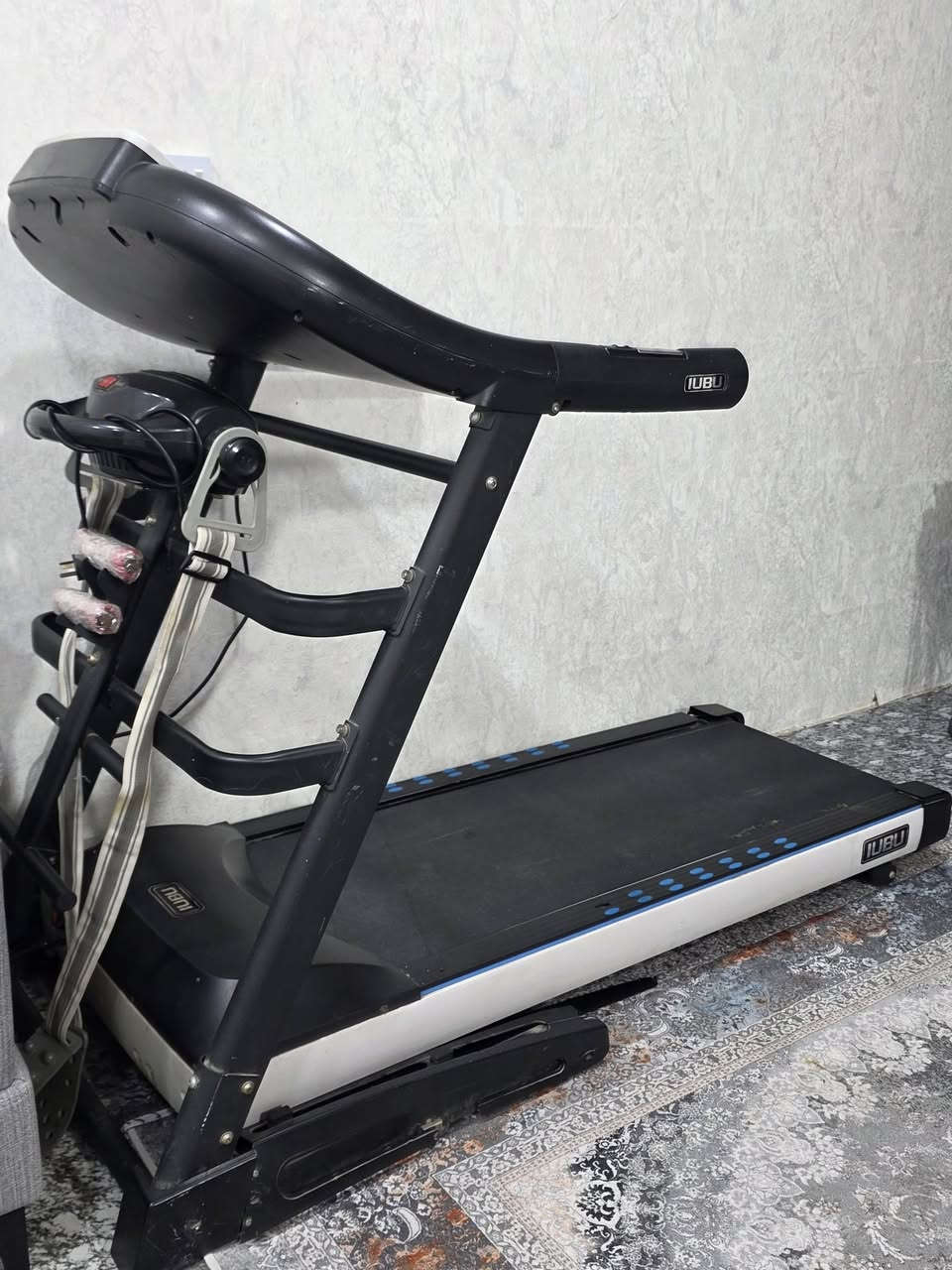 السلام عليكم 

جهاز جري للبيع دبل ماطور يطبك مستعمل قليل السعر 350 وبيه مجال مكاني كربلاء حي الامام علي قرب اسوالق برتقاله للاستفسار ***********
