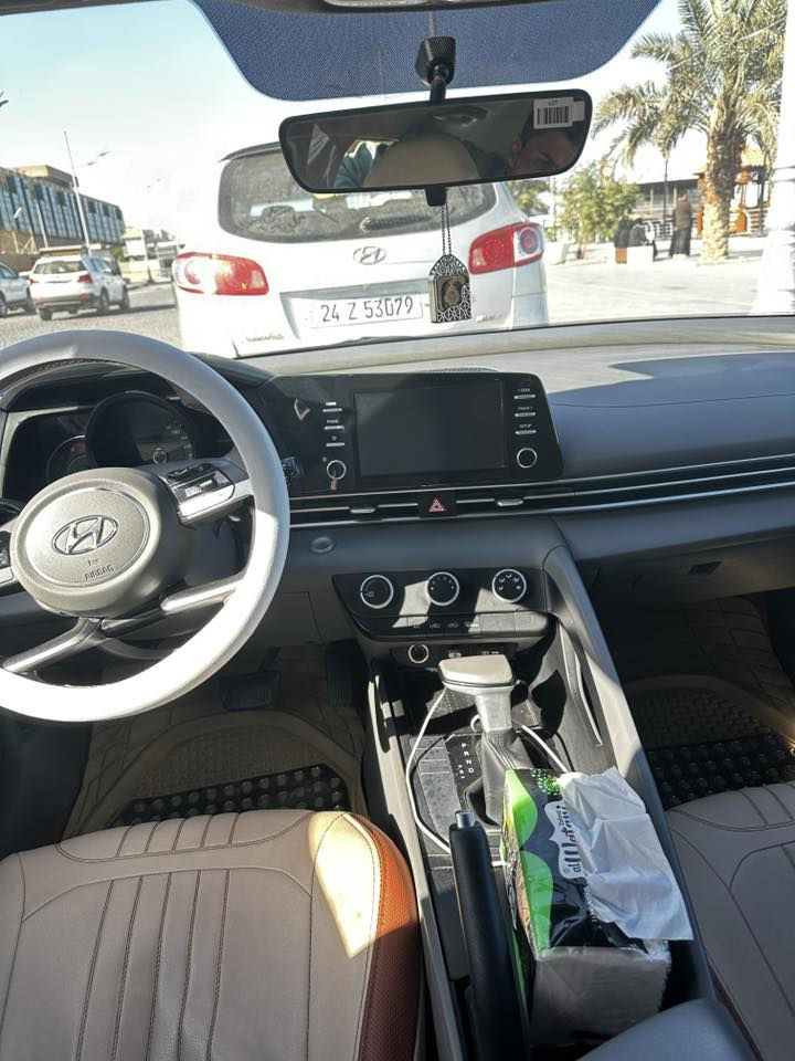 انترا  خليجي للبيع مديل 23مكفوله كفاله عامه محرك 1600دوش اقصاد للمصرف استقطاع مباشر 
155السعر بيه مجال قليل *********** المكان البصره قضاء المدينه
