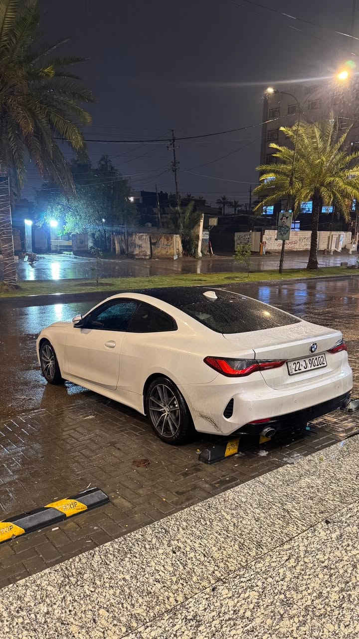 Bmw 430i 2022 للبيع
 سيارة نظيفه كلش وبلاديه بدون اي مسج لون ابيض معدني مو العادي وداخل اوف وايت فول مواصفات تقريبا  
ماشية ٣٧ الف ميل وسيرفس كامل مسويلها ومغلفة ppf لامع ضمان ٨ سنوات والسيارة ب اسمي سعرها ٢٧ الف وصور الحادث مرفقه بالمنشور داخله تعمل وتسير والتصليح كلش صحيح راجعه وضع شركة 
للاستفسار واتساب 
***********

