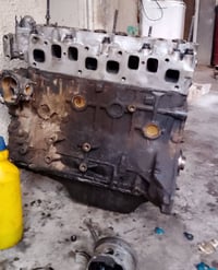 مكينه كايمه بيها بكن للبيع بيها كور جديد كامل الكور الي يريده هم ابيعه...