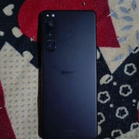 Sony xperia  جهاز نظيف مابي طبع ابد  شبكة قوية   نسخة يابانيه   سعر خا...