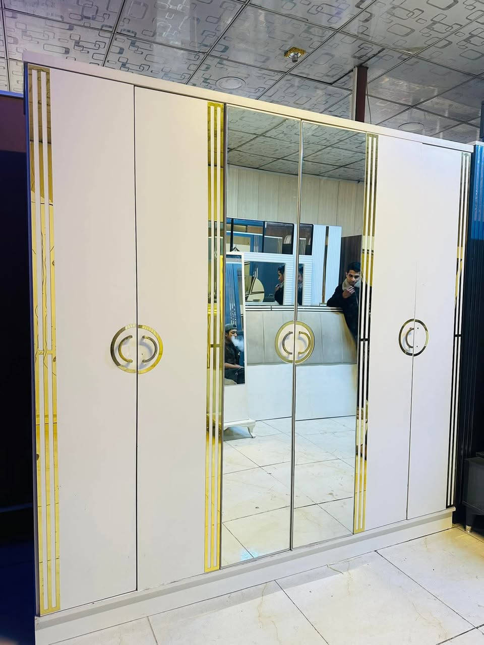 للبيع


**إذا كنت صاحب هذا الإعلان وتريد حذفه لأي سبب، رجاءا أرسل رسالة إلى الدعم الفني**