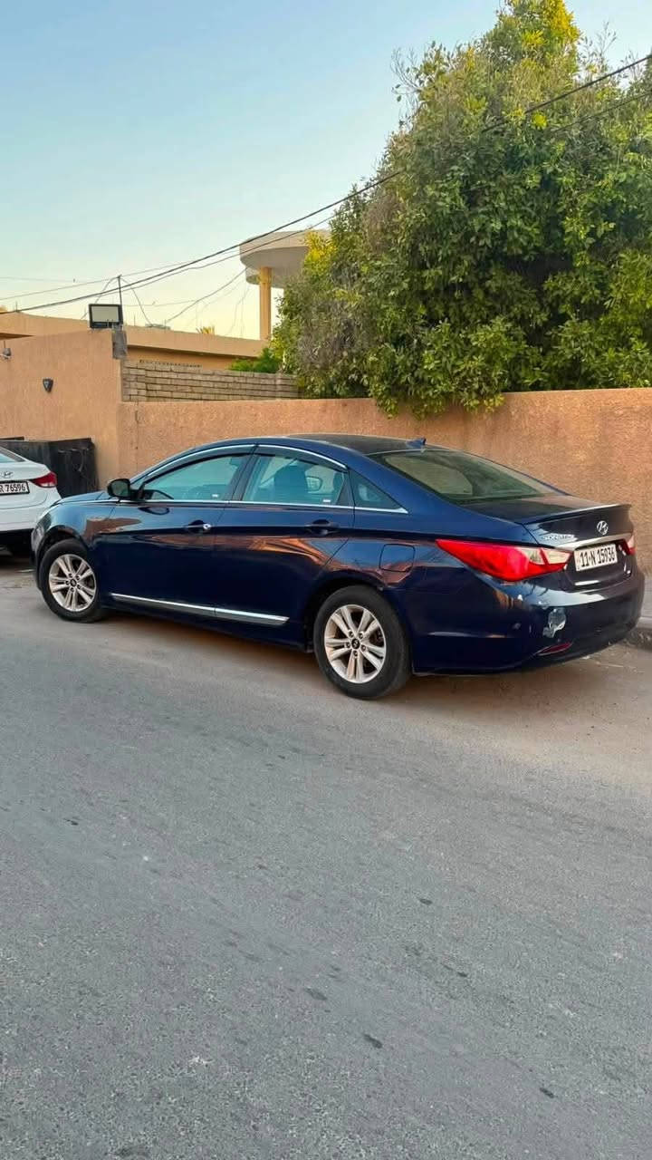 هيونداي سوناتا 2013 للبيع

- الموديل: 2013
- التسجيل: باسمي
- رقم بغداد الجديد
- السيارة بيها قطع صبغ
- الموقع: بغداد / الكريعات
- السعر: 76 ورقه

📞 للاستفسار: ***********
