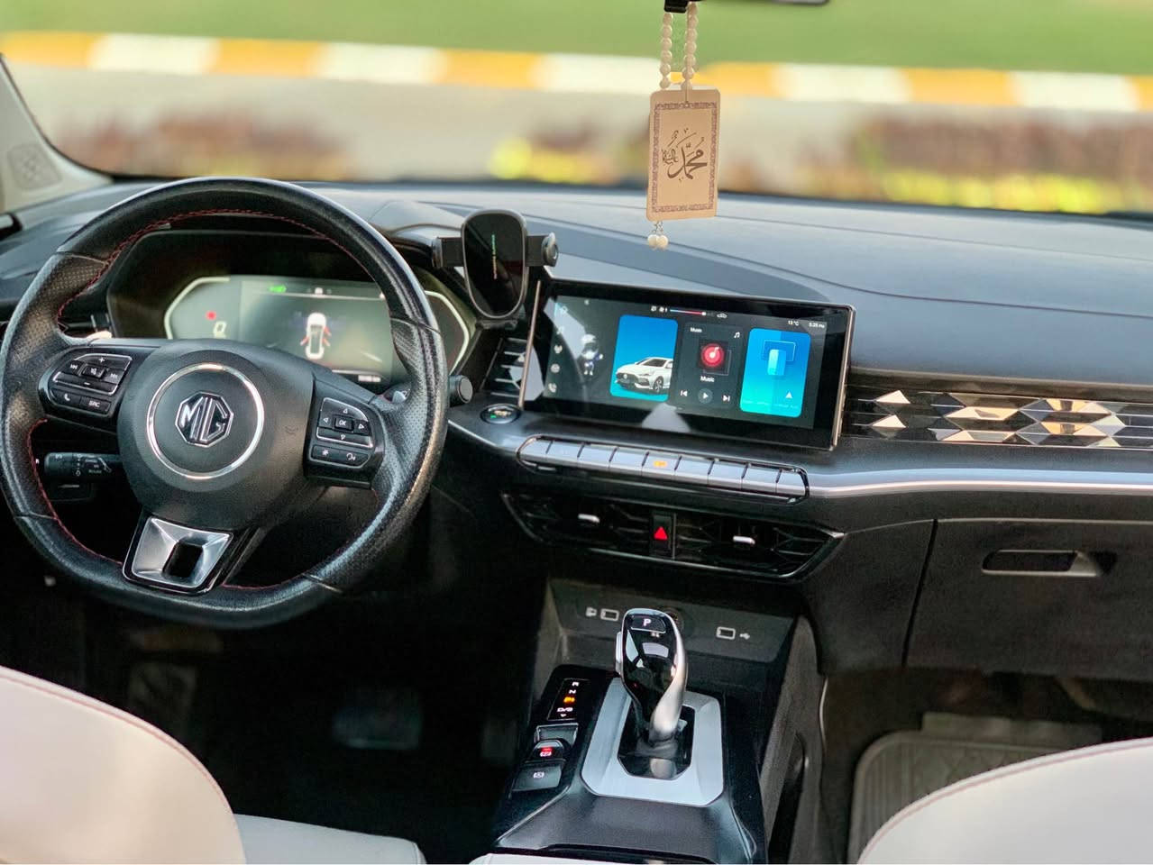 امجى جيتى مؤديل ٢٠٢٢ زمان شريكه هةولير
قةپات مواسەفات
١٥ تؤر بؤ
تةنها دةرگاى سةياق تؤزئ پيدى ئارا لةگةل ليوى بؤنيت يةك تؤز بئ ژوورئ
رؤيشتو ٧٠ هةزار 
شوين هةولير
نرخى ١٣٥ يةك تؤز مةجال
موبايل *********** أربيل, العراق
