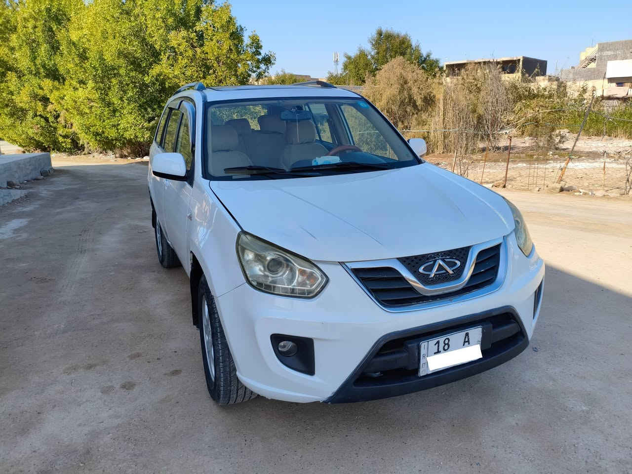 من رخصة الادمن
شيري تيكو 2013 ( رقم بابل مشروع وطني )

- مكينة بلادي 1800

- كير اوتماتيك وعادي ( كهربائي + ميكانيك )

- تبريد 🥶 + تدفئة 🥰

- تخم تايرات جديد 

- كهربائيات كلهة شغالة 
- سنتر لوك
- مانع انزلاق

- سنتر لوك 

- مانع انزلاق

- سنتر لوك

- مانع انزلاق

-شاشة + كاميرا خلفية

حساسات البك شغالة

- تحكم ستيرن

- تحكم مرايا الجانبيات

- اضاءة في المرايا الداخلية لتحديد الوجهة كبوصلة والارتفاع وضغط الجو

- عمبار بريك جديد 

- صدير الخلفي جديد

صدر امامي نظلفة فوك 75%

السيارة جاهزة من كلشي 

بيهة تعديل بسيط بالجاملغ الامامي جهة الراكب 

وبيهة طخة خفيفة من الجاملغ الخلفي جهة السايق ومعدل ومصبوغ 

السعر : 63 ورقة وبيهة مجال بسيط

السيارة بسمي وشرط التحويل

مكان السيارة ابو غريب

متواجد واتساب او اتصال على هذا الرقم 

***********
