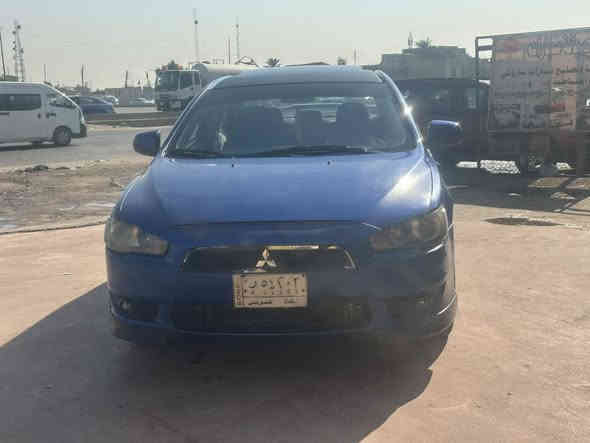 السلام عليكم لانسر قرش ٢٠٠٨ وارد امريكي مكينه ٢٠٠٠ السياره بدون حادث كلها ليبل واحد السياره السياره صبغ عام جماليه فقط لا غير السياره مكينه كير كهربائيات كلها كامله السياره خير من الله بدون نقص السياره فتحه بصمه تحكم ستيرن اربعه دسك السياره بيها دحجه صغيره بل جاملغ الامامي السياره جواها تخم تاير جديد معروضه ب٨٢ وبيها مجال كلش بسيط مكانها بغداد بلديات او زيونه وهذا رقمي ***********
