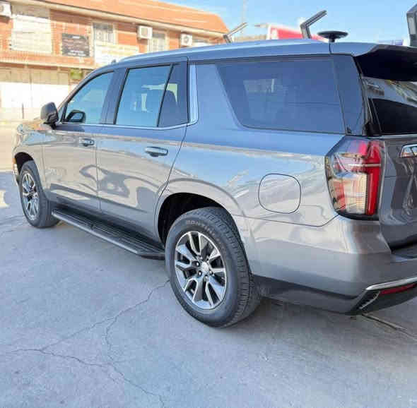 تاهو موديل ٢٢/Lt.   وارد أمريكي كلين مقفوله من ضربه وشخط بارد قليل كدر شبر بلجاملغ الامامي مقفوله ماشيه ٦٣/ سياره جديده مال بيت لوك كشنات منفصل رادارات السياره خمس كامرات السعر
450/ ورقه اربع شدات ونص
رقم صاحب السياره
***********
