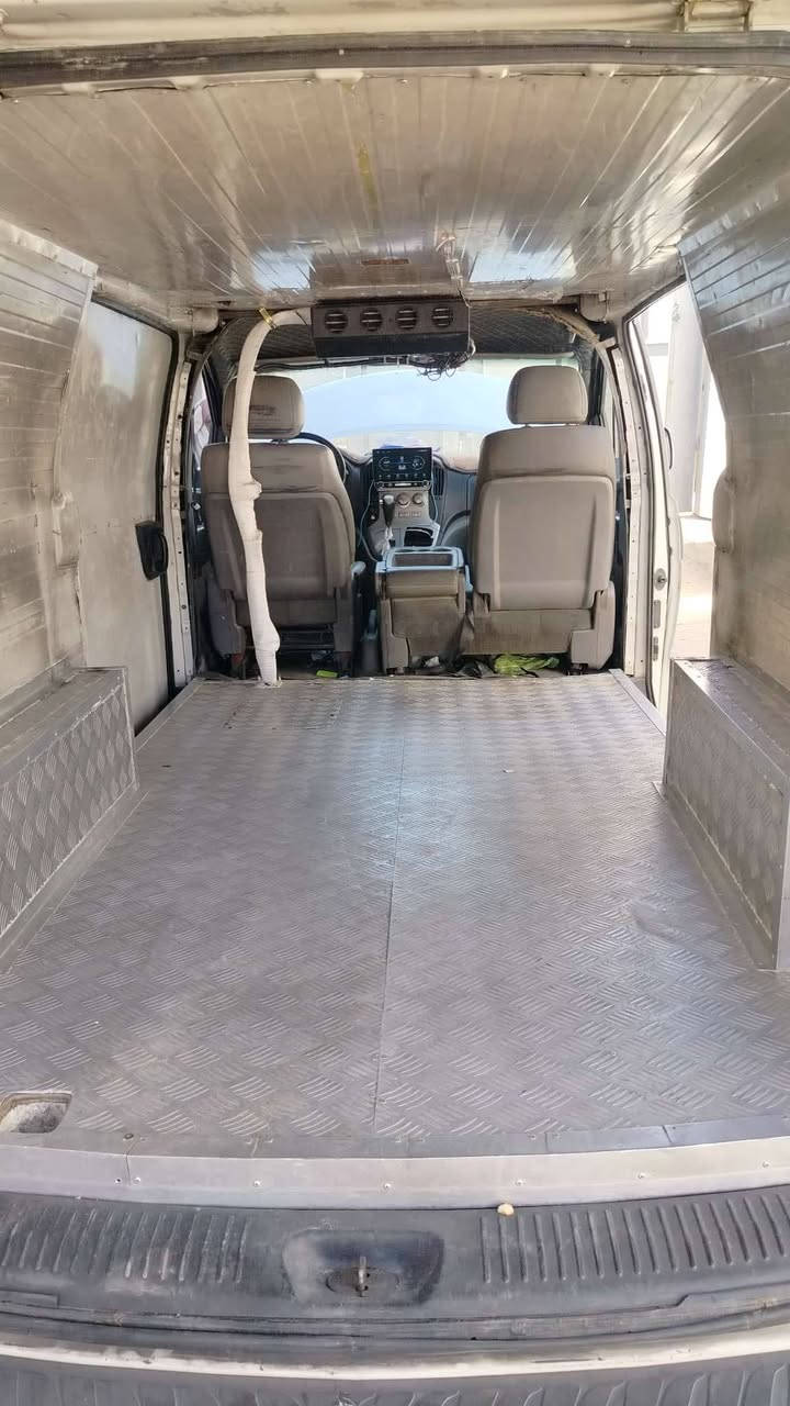 السلام عليكم ستار اكس فان مسكر اوتوماتيك موديل 9 جاهز محرك سبعة سبلاين جديد تخم تاير جديد منظومة تبريد كامل خلفي وامامي رقم بغداد عنوان بصرة سعر 110 بيه مجال تفاصيل أكثر وتساب
***********
