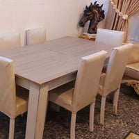 ميز طعام ٦ كراسي فاترينا وكونسيل ابيعهن سوة سعرهن ٤٠٠ كلهن بغداد الشعب...