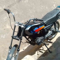 دراجه اربعه قير نظيفه 07744298629 الرقم على الواتساب والسعر 250