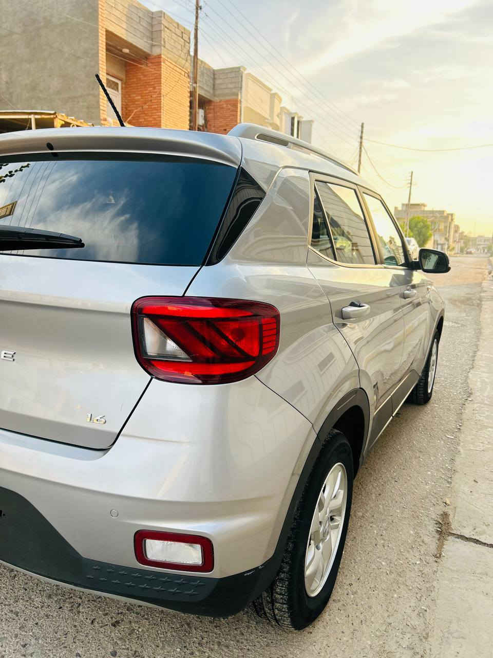 السلام عليكم
هونداي فينو 2024 محرك 1600 دوش دبل نوزل كير اوتو 8 نمر رقم الانبار دولي السيارة بحالة الوكالة ماشية 25km
السيارة حادث مابيها خلاص بجم وصندوق كبس
لسيارة بيها شخط بصفحت السايق ورشيت بيها 3  قطع وشرط بدون ايرباكات  ارجع واكرر بدون دواخل وفتح
السعر 126 علماً السيارة تكلفتها اكثر 
شراي اتصل
***********
