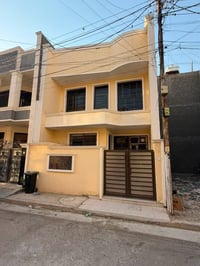 بيت للايجار • سعر مناسب • سفر