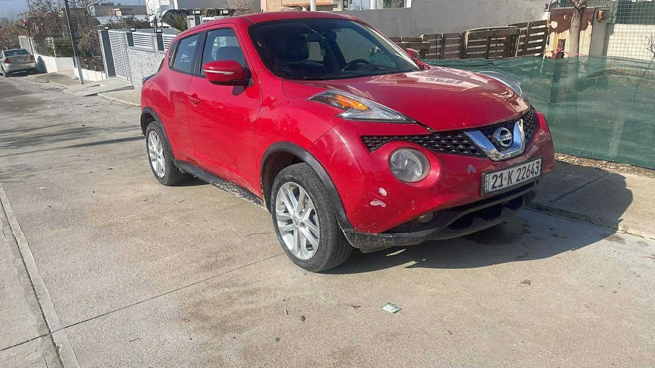 نيسان جوك
ب٩٨ ورقه ومجال جدا بسيط 
قطعتين صبغ بدون دواخل بنيد وباب
دبل اكسل 
شاشه كامره حساس
مكاني سليمانيه 
***********
