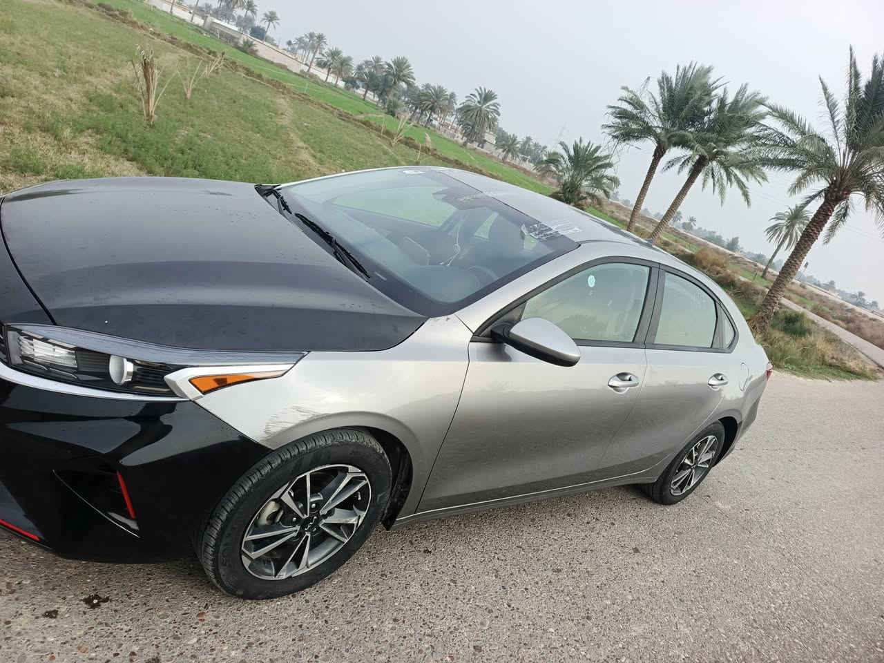 السلام عليكم كيه فورتي موديل 2023ماشيه السياره 47وضعيه السياره مثل ما مبين بل صور السياره كامله ما ابيهه اي نقص غير بس الصبغ عنوان السياره بغداد ابو غريب سعر السياره 135وبيهه مجال رقم الهاتف (***********
