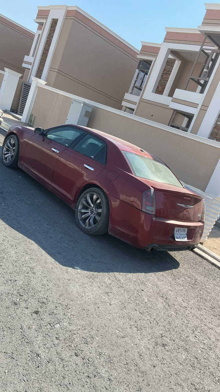 السلام عليكم
اوباما 2014 السيارة مكفوله من الكص 
قفلها 80 
البصرة
***********
