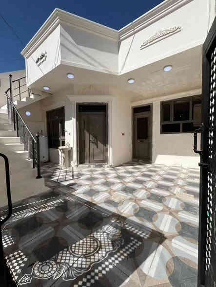 خانویەکی 130متری لەگەڕەکی سەرچنار کەرکوك فول مواسفات کۆڵانی سەبە کۆڵانەکەشی نزیکەی 15مەتر پانە بۆزانیاری زیاتر پەیوەندی بەوژمارانەوەبکەن/***********//*********** كركوك
