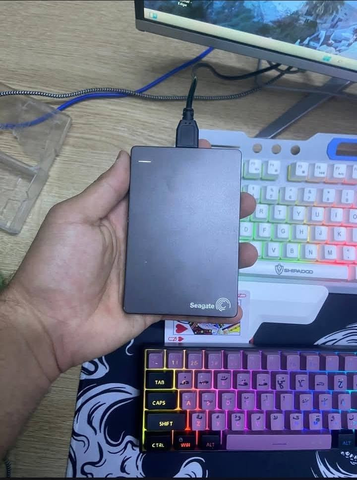 Sad1t بسعر 110 بي ضمان فحص أمام مندوب
طبعا والله هو لوز كلشي ما بي وا يصير هم ل حاسبات ل pc ل شكو بلي ل اكس بوكس كلشي يصير حتا تكدر تشغله ع تلفون إذا عندك توصاله وا موجوده كارتونيه


**إذا كنت صاحب هذا الإعلان وتريد حذفه لأي سبب، رجاءا أرسل رسالة إلى الدعم الفني**