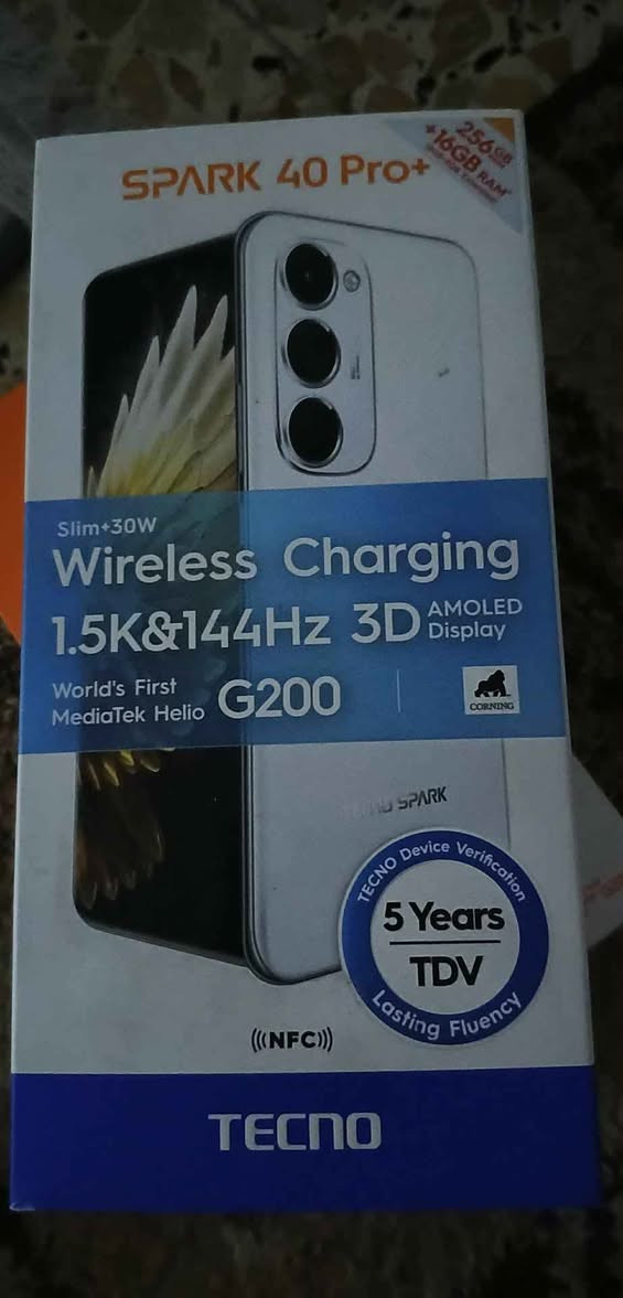 جهاز تكنو سبارك 40 برو بلاص للمراوس فقط مستعمل يومين بغداد, العراق


**إذا كنت صاحب هذا الإعلان وتريد حذفه لأي سبب، رجاءا أرسل رسالة إلى الدعم الفني**