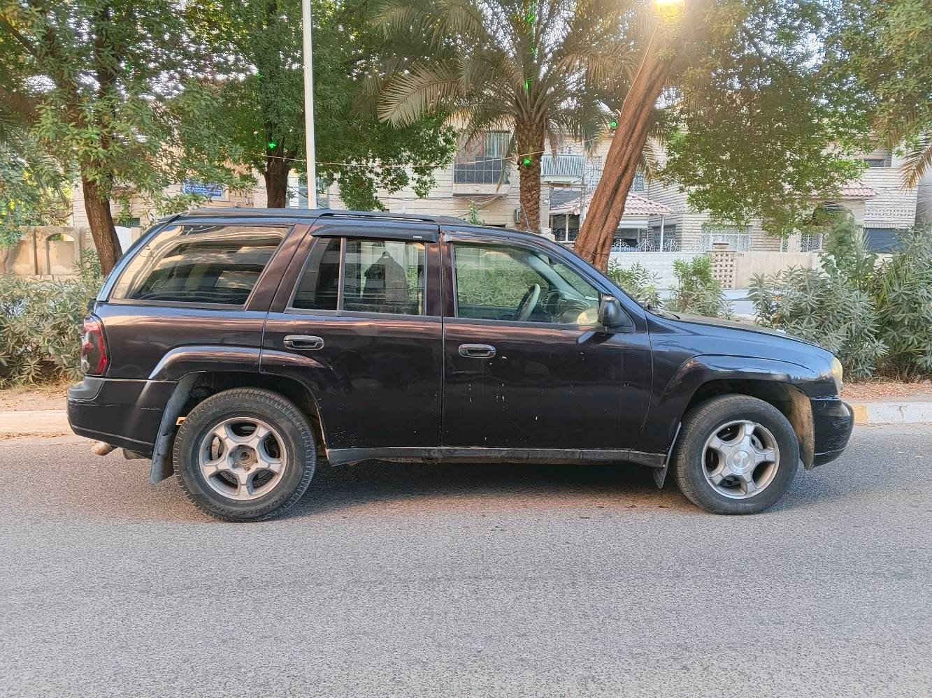 مكلف بالنشر للاستفسار يرجى الاتصال على صاحب السيارة مكانها بغداد***********
***********
بلايزر موديل 2008
الوان أحمر كرزي 
 البجم العريض فئة LS رياضي
مكينة قبق الابيض المرغوب والگير 700
مكينة وكير بالكارتون
صدر جديد /كهربائيات/مكانيكيات كله شغالة
 ومسويله ادامه 
رقم انكليزي بابل مميز /هزة جديدة 
بية ملاحضات بسيطة
تبريدها ثلج>  فقط كتف التبريد واكف 
مشط ستيرن بداية بي طكطكه 
السعر (65)  بيع مستعجل