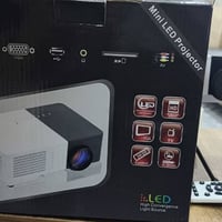 بروجكتر سينمائي