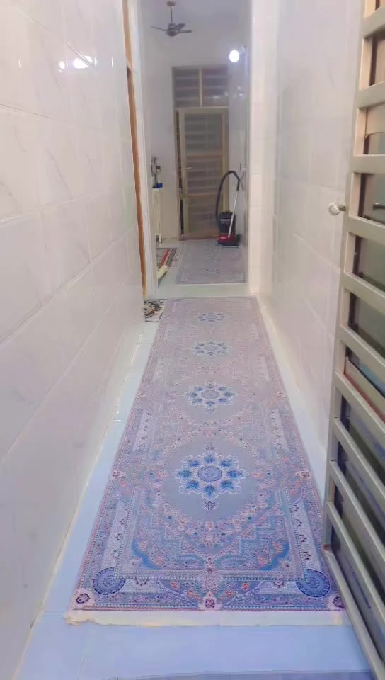 السلام عليكم بيت مساحة 95 متر  قاطين القاط الفوك هيكل   زراعي شهداء العبيدي خلف سوك الميت ***********
