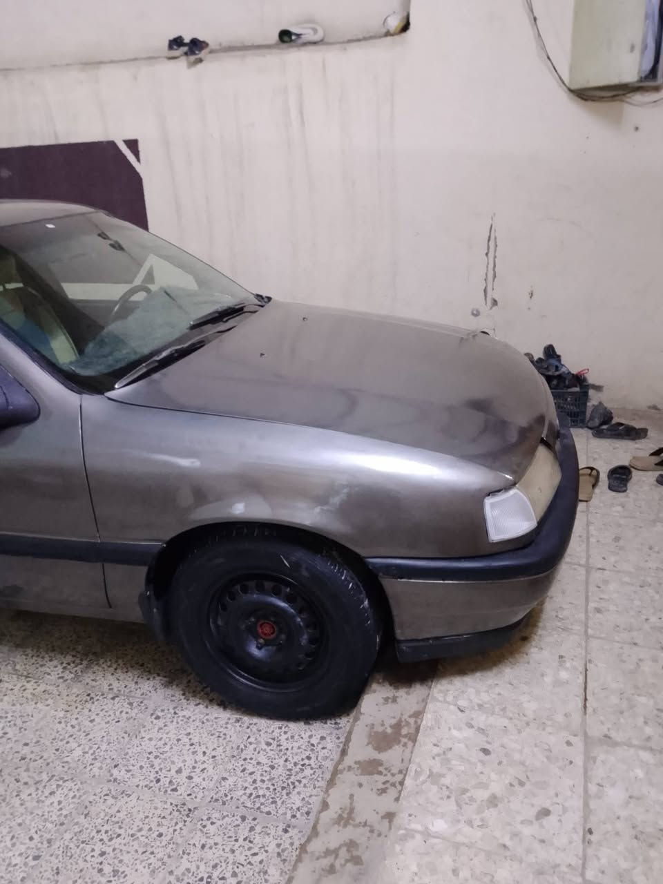 السلام عليكم اوبل فكترة للبيع محرك 1600 ارقام انكليزي اديالة وسنوية جديدة بسمي كير محرك صدر تخم تاير دوشمة جديد السعر 29 وبية مجال المكان بغداد العبيدي الرقم ***********
